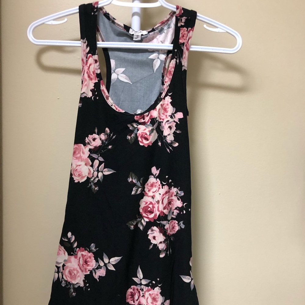 Floral tank